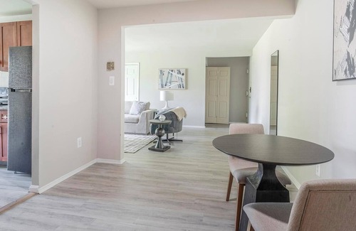Greenbelt Appartement | Landing | Beautiful 1BD, Gym, Pool