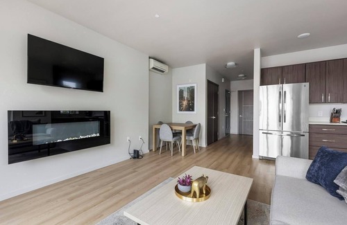 Hayden Island Appartement | Landing | Beautiful 1BD, Gym, Pool
