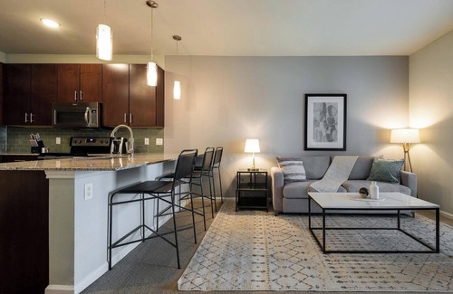 Austin Appartement | Landing at Bridge at Southpark Meadows - 1 Bedroom in Slaughter Creek