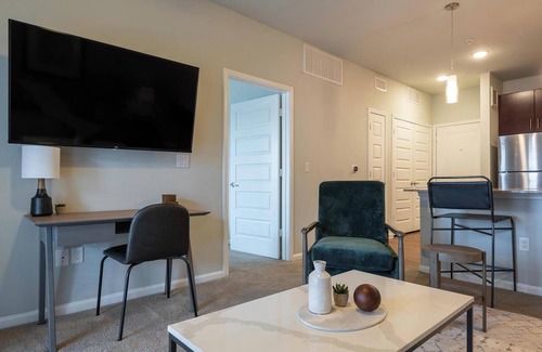 Austin Appartement | Landing at Bridge at Southpark Meadows - 1 Bedroom in Slaughter Creek