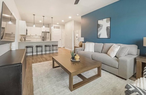 Goodyear Appartement | Landing | Chic 2BD, Clubhouse
