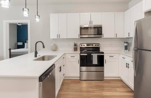 Goodyear Appartement | Landing | Chic 2BD, Clubhouse