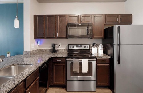 South Nashville Appartement | Landing | Incredible 1BD, Gym, Clubhouse