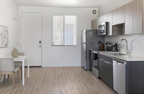 Goodyear Appartement | Landing | Incredible 1BD, Gym, Yoga Studio