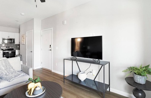 Townsite Appartement | Landing | Incredible 2BD, Rooftop Lounge, Pool