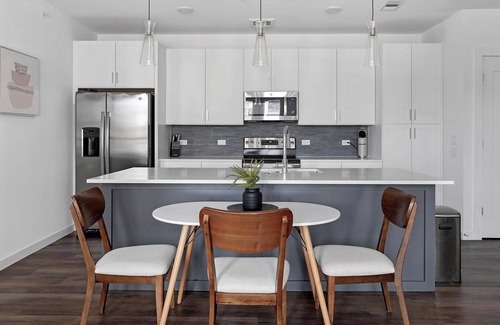 Austin Appartement | Landing | Incredible 2BD, Clubhouse, Pool