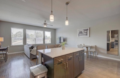 Terrell Heights Appartement | Landing | Modern 2BD, Pool, Clubhouse