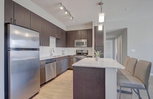 Terrell Heights Appartement | Landing | Modern 2BD, Pool, Clubhouse