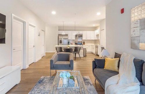 Willow Springs Appartement | Landing | Spectacular 2BD, Clubhouse, Pool