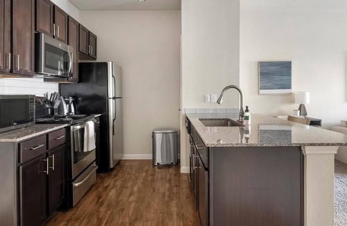 Austin Appartement | Landing at Bridge at Southpark Meadows - 1 Bedroom in Slaughter Creek