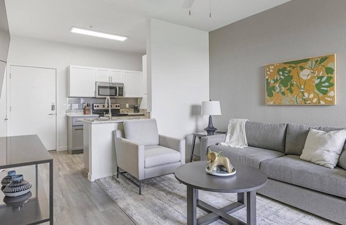 Tempe Appartement | Landing | Stunning 1BD, Game Room, Rooftop Lounge