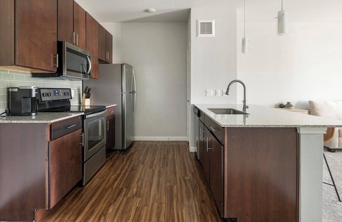 Austin Appartement | Landing at Bridge at Southpark Meadows - 1 Bedroom in Slaughter Creek