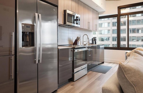 Baileys Crossroads Appartement | Landing at Three Collective - 2 Bedrooms in Falls Church