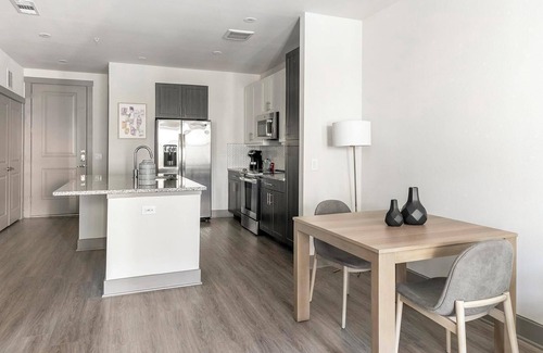 McKinney Appartement | Landing at Bridge at McKinney - 1 Bedroom in Downtown Mc Kinney