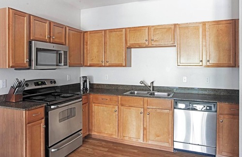 Sweetbriar Appartement | Landing | Stylish 1BD, Clubhouse, Gym