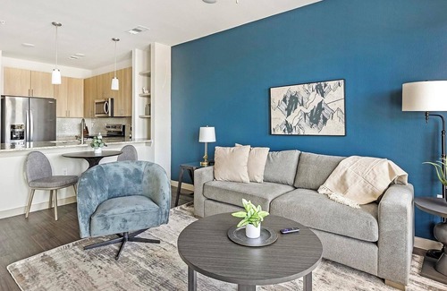 Anna Appartement | Landing | Stylish 1BD, Gym, Yoga Studio