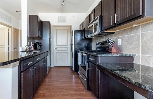 Fort Worth Appartement | Landing | Stylish 1BD, Gym, Pool