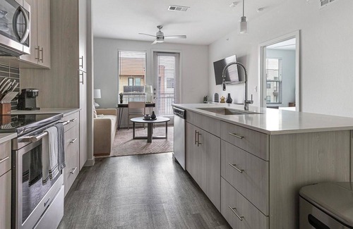 San Antonio Appartement | Landing | Stylish 1BD, Pool, Gym