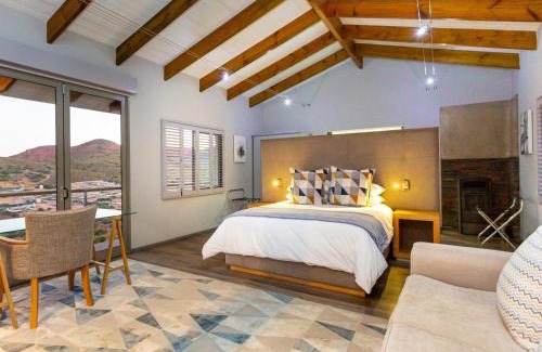 Oudtshoorn Cabine | Landrani Farmstay