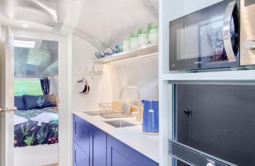 Gastard Maison | Lanes End Farm Airstream