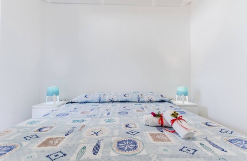 Calasetta Appartement | LANTANA, apartment with glimpse of the sea