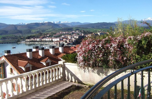 San Vicente de la Barquera Cottage | Grande maison de village avec vue magnifique