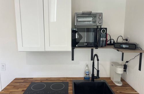 Dynamite Ranch Appartement | Large 1-bedroom apartment with Flex Room - Cave Creek with Yard