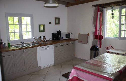 Saint-Jean-Pied-de-Port Villa | Grande Maison Basque du 18ème siècle restaurée 16 à 20 personnes