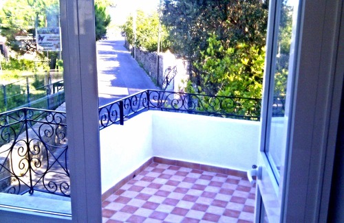 Panza Appartement | Large 120 sq m independent apartment, 2 bedrooms, double living room and terrace.