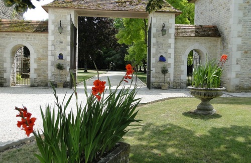 Bouin Maison | Large 18th century property