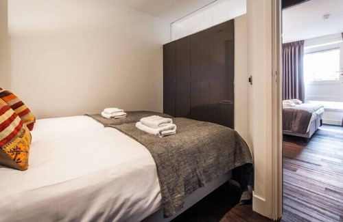 Dapperbuurt Appartement | Large 2-Bedroom Apt close to Oosterpark (4pax)
