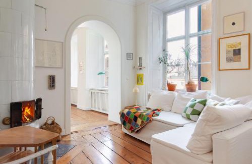Gamla Stan Appartement | Large 2BR in Central Gamla Stan