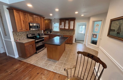 Canton Maison | Large 3-bedroom house in a quiet neighborhood in the village of Canton, NY