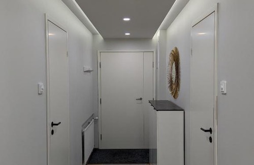 Lantinen District Appartement | Large 3 bedroom renovated apartment in leafy Munkkiniemi