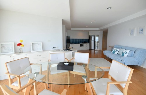 Chakphong Copropriété | Grand 3 chambres, 2 bains en bord de mer en copropriété avec plage privée