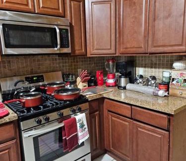 Newark Appartement | Large 3 BRM 2 Bath Near EWR NYC