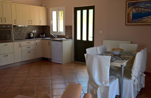 Paliki Villa | Grande villa de deux étages, mer fabuleuse vue sur la piscine privée avec jacuzzi Seat, Wfi