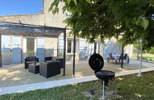 Coutens Maison | Large 4-star holiday home with swimming pool, onsite bike hire close to Mirepoix