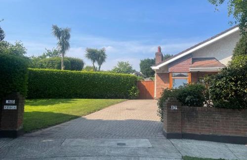 Dublin Maison | Large 5 Bedroom Home in Shankill South Dublin