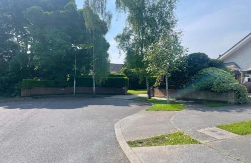 Dublin Maison | Large 5 Bedroom Home in Shankill South Dublin
