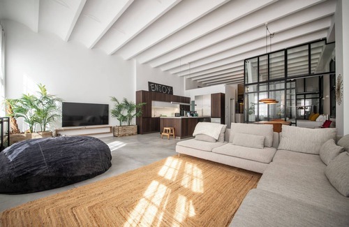 El Parc i la Llacuna del Poblenou Appartement | Large 5 Bedrooms Apartment in Poblenou - You Stylish