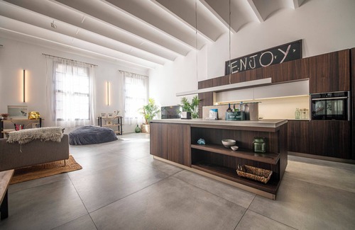 El Parc i la Llacuna del Poblenou Appartement | Large 5 Bedrooms Apartment in Poblenou - You Stylish