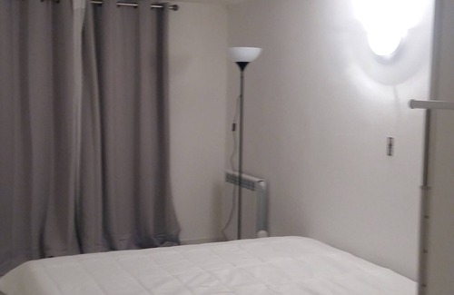 Yerres Appartement | Grand Gîte de 5 pieces100 m2 à 25mm Paris; 35mm Disney ;15 mm orly; 30mm CDG;