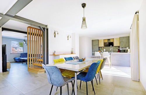 Sainte-Croix-en-Plaine Maison | Grande maison 8 personnes avec sauna, terrasse et jardin à deux pas de Colmar