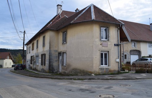 Villers-sous-Chalamont Appartement | Large 80 m² apartment, close to Switzerland, great stay in summer and winter!