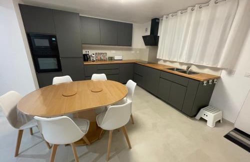 Fleurieux-sur-l'Arbresle Appartement | Large 85 m2 duplex apartment