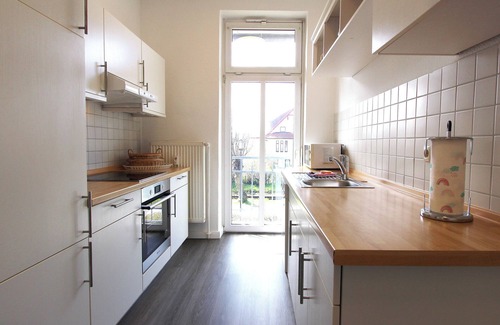 Ostseebad Kuhlungsborn Appartement | Large and bright vacation apartment Am Molli 1 with balcony and WiFi in Kühlungsborn