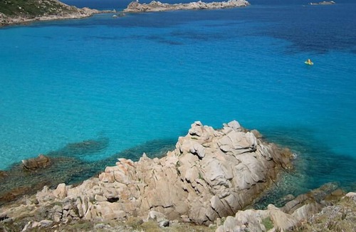 Santa Teresa di Gallura Appartement | Grand et ensoleillé appartement à 300 m de la mer