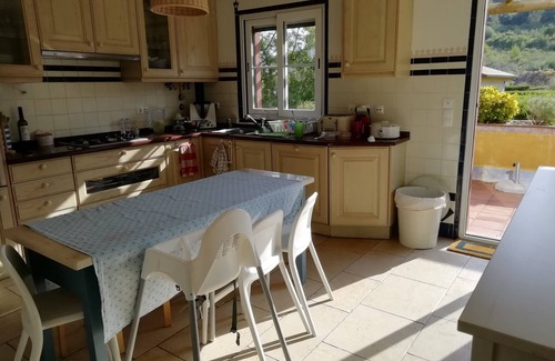 Varzea de Sintra Maison | Large and Spacious House Overlooking Historic Town of Sintra and National Park