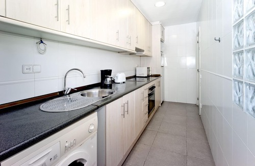 Les Corts Appartement | GRAND APPARTEMENT AVEC GRAND TERRASSE 6 PERSONNES